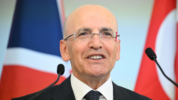 Mehmet Şimşek'ten ekonomi mesajı: Oynaklık önemli ölçüde azaldı