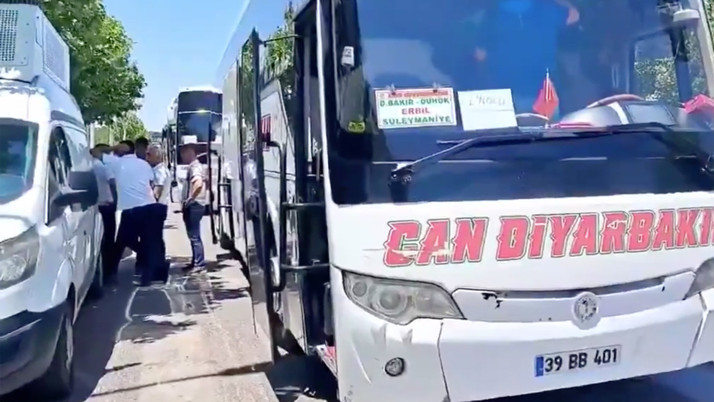 PKK'nın cuma günü yapacağı silah bırakma törenine 4 otobüs gitti