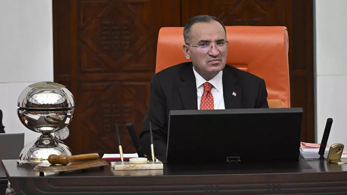 Bekir Bozdağ'ı Meclis'te kızdıran AK Partili! ‘O arkadaşımız dışarı çıksın’