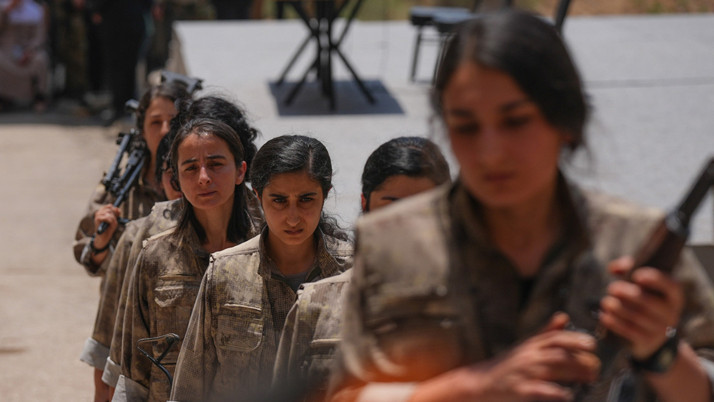 AK Parti'den terör örgütü PKK'nın silah bırakmasıyla ilgili ilk açıklama geldi