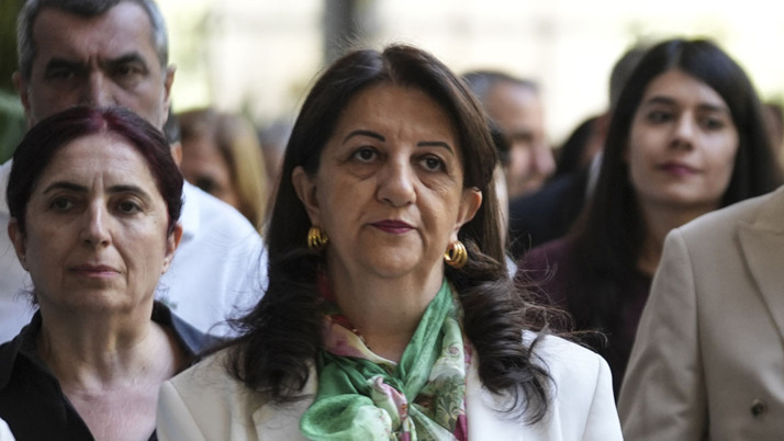 Pervin Buldan'dan duygusal paylaşım! Hayırlı bir cuma oldu Sırrı