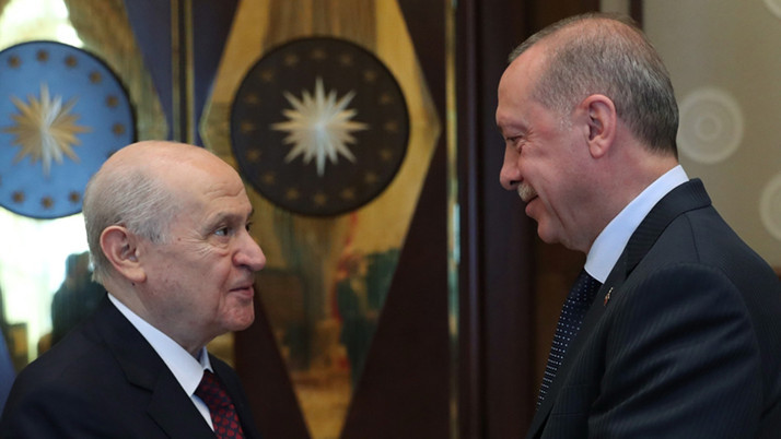 Bahçeli'den Cumhurbaşkanı Erdoğan'a 'Terörsüz Türkiye' süreci telefonu
