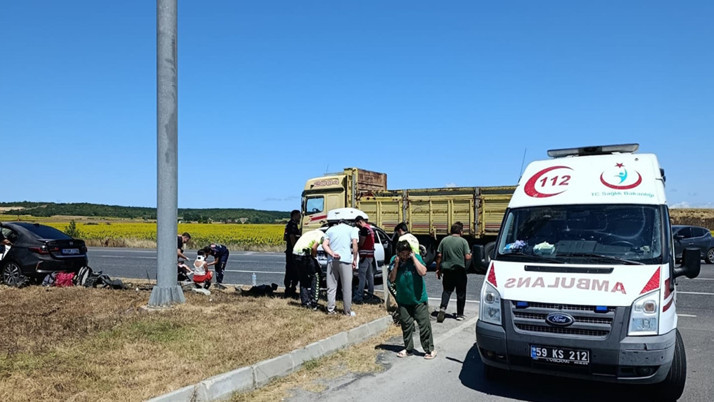 İki otomobil çarpıştı! Çok sayıda yaralı var