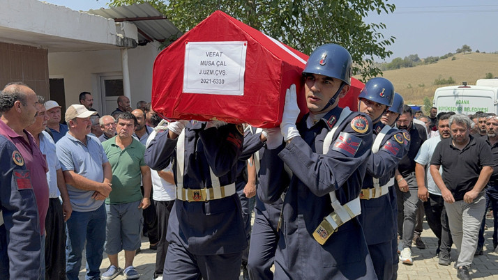 Adana'da nehirde boğulan uzman çavuşun cenazesi defnedildi