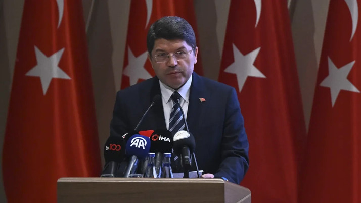 Bakan Tunç 15 Temmuz gecesini anlattı: Dünyadan destek göremedik