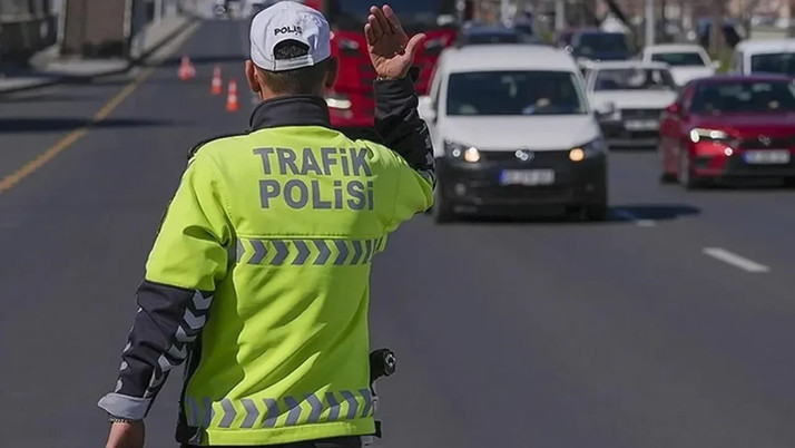 İstanbul Valiliği duyurdu! Bu yollar trafiğe kapatılacak