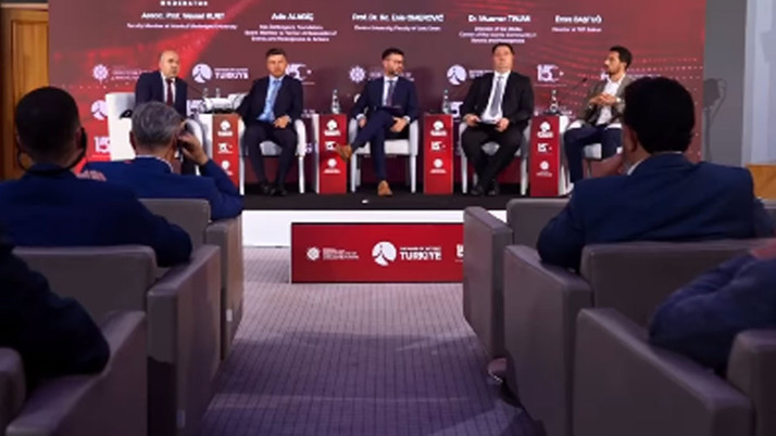 Saraybosna’da “Zaferin Adı Türkiye” paneli düzenlendi