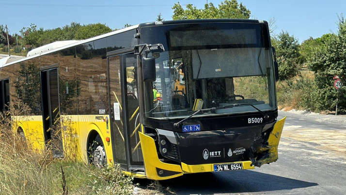 İETT otobüsüyle çarpışan otomobilin sürücüsü öldü
