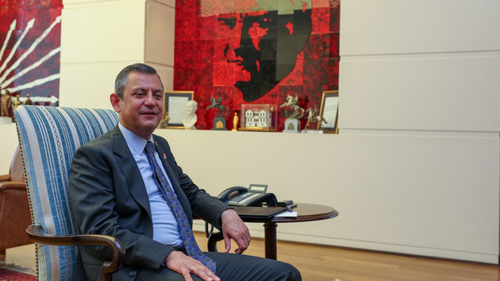 CHP Genel Başkanı Özel, DEM Parti heyetini kabul etti