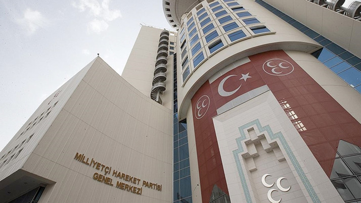 'MHP bitti tabela partisine dönüşür' iddiasına dikkat çeken yanıt