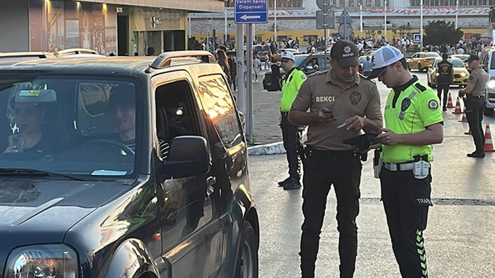 "Huzur İstanbul" uygulamasında 862 kişi gözaltına alındı