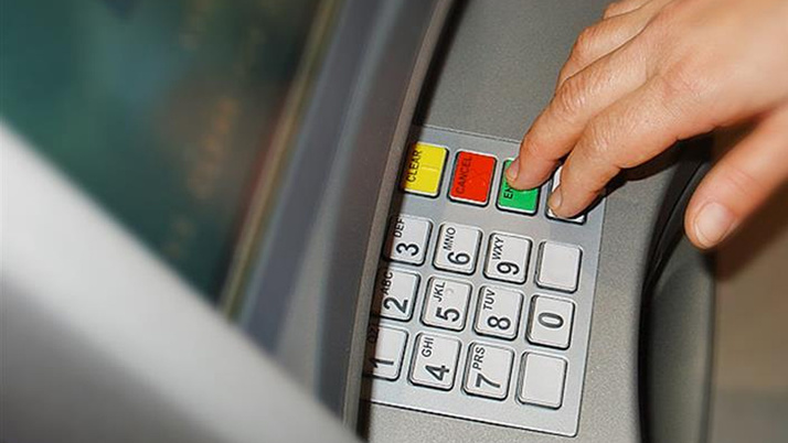 Tekirdağ'da para çekmek için ATM'ye giden kişi dehşeti yaşadı
