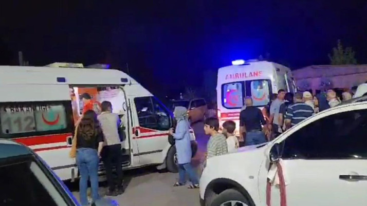 Düğün yemeğinde ihmal! 131 kişi zehirlendi...