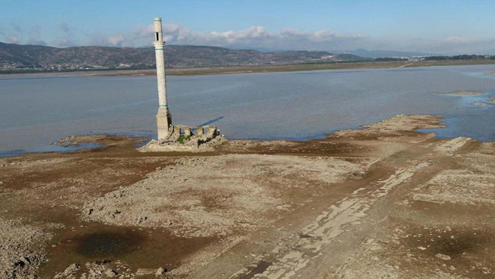 İzmir'de barajlar alarm veriyor: İZSU'dan su tasarruf çağrısı