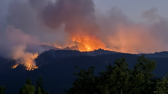 Eskişehir'de dün başlayan yangın sürüyor!