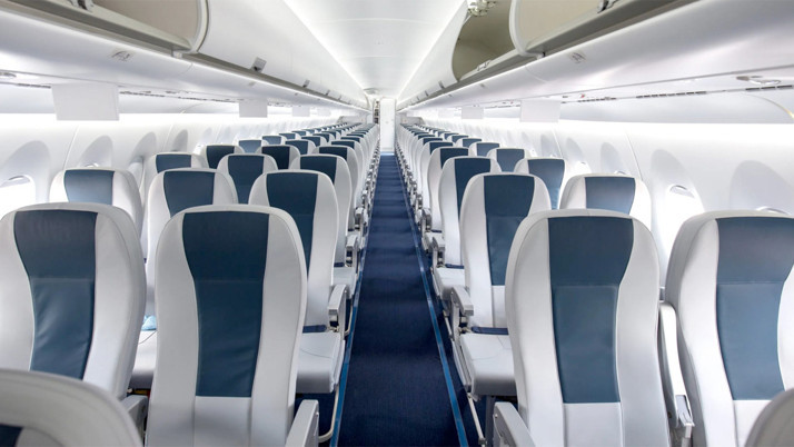 İspanya'da yahudi grup yolcu uçağıını birbirine kattı ortalık karıştı