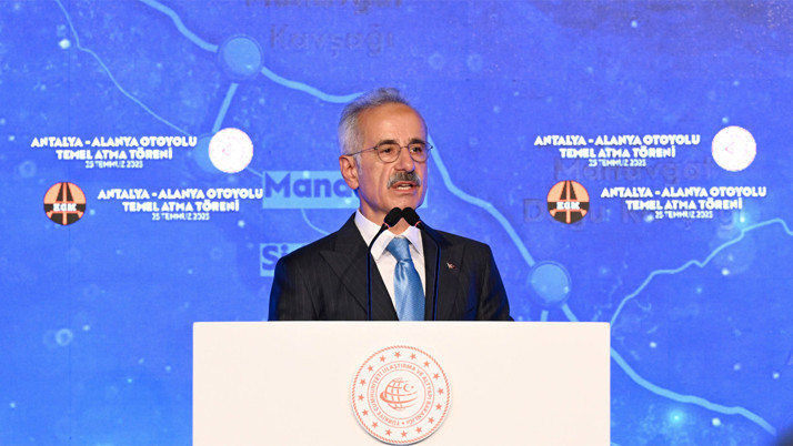 Abdulkadir Uraloğlu: 2,5 saat süren seyahat süresi 36 dakikaya düşecek