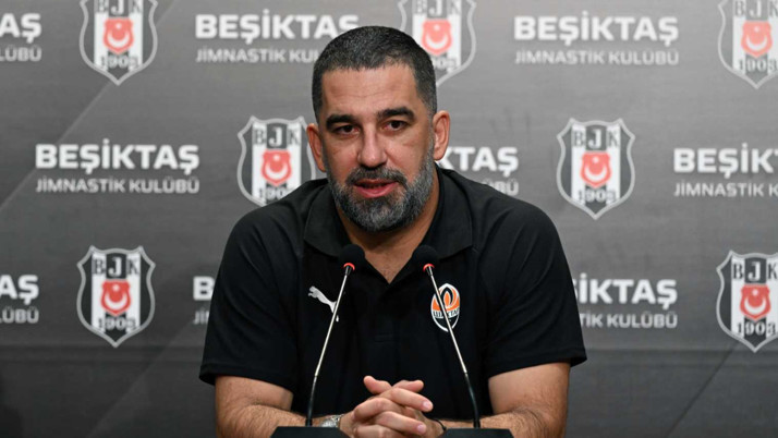 Arda Turan: Tur bitmedi, Beşiktaş büyük bir camia