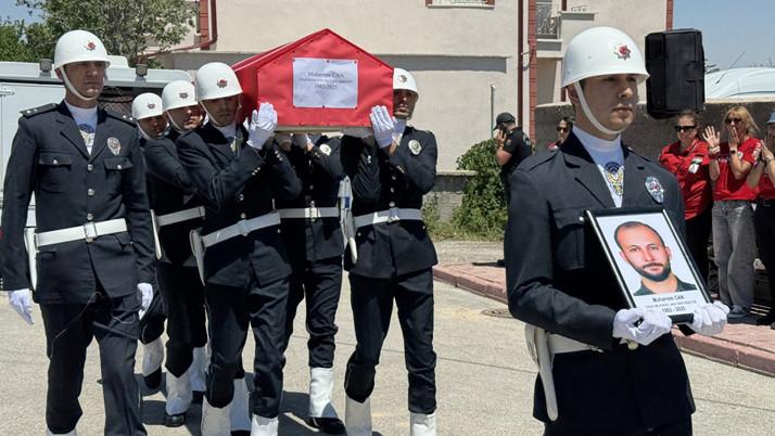 Orman yangını şehitlerinden Muharrem Can'a veda! Törende gözyaşları sel oldu