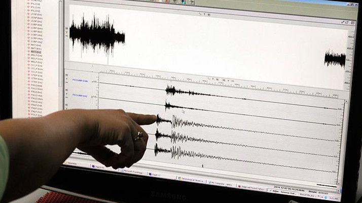 5,7 büyüklüğünde deprem oldu!