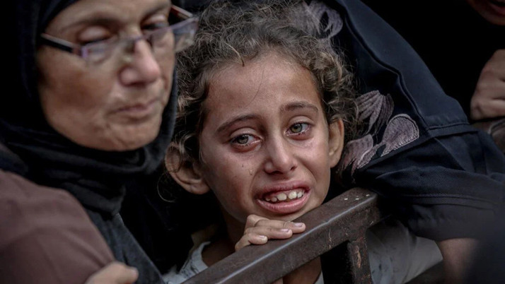 Gazze'de açlık savaşı: İsrail askeri, yemekleri toprağa gömmüş