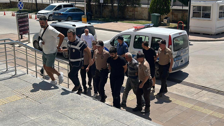 Uşak'ta şantiyede toprak altında kalan 2 kişi öldü! İş yeri sahipleri tutuklandı