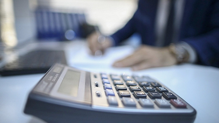 Berber aylık 3 bin lira kazanıyor Mehmet Şimşek'in paylaştığı liste konuşuluyor