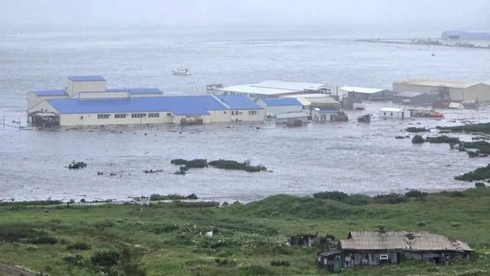 Rusya'daki 8,8'lik depremin boyutu 11 bin atom bombası gücünde