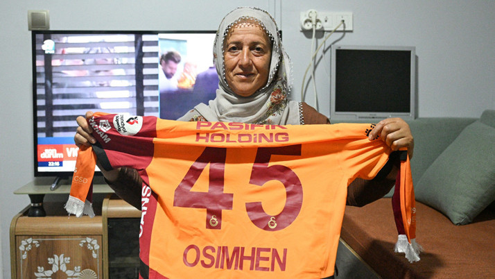Osimhen'in dönüşü Kayserili Neslihan teyzeyi çok sevindirdi