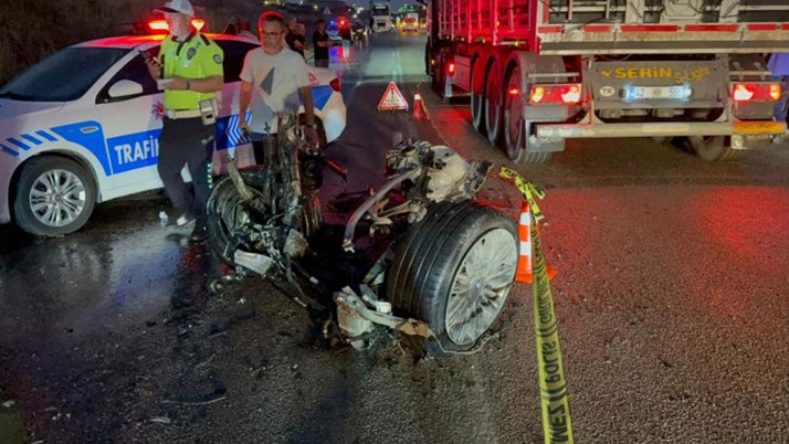 Ankara'da tırla çarpışan otomobilin sürücüsü öldü