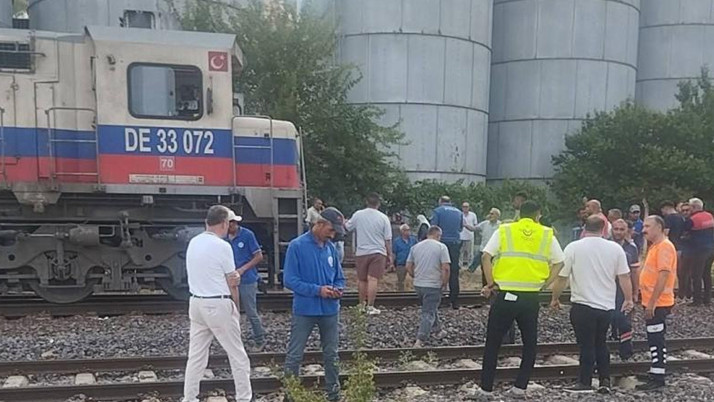 Yozgat'ta yük treninin çarptığı kadın hayatını kaybetti