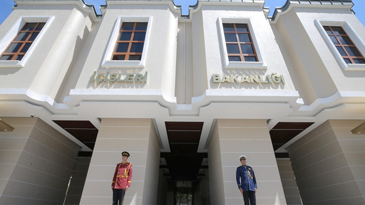 Adıyaman Belediye Başkanı Abdurrahman Tutdere görevine iade edildi