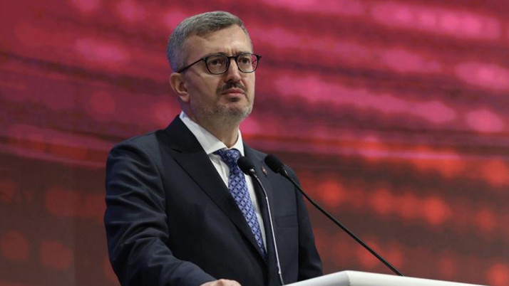 İletişim Başkanı Duran NEXT Sosyal'e katıldı