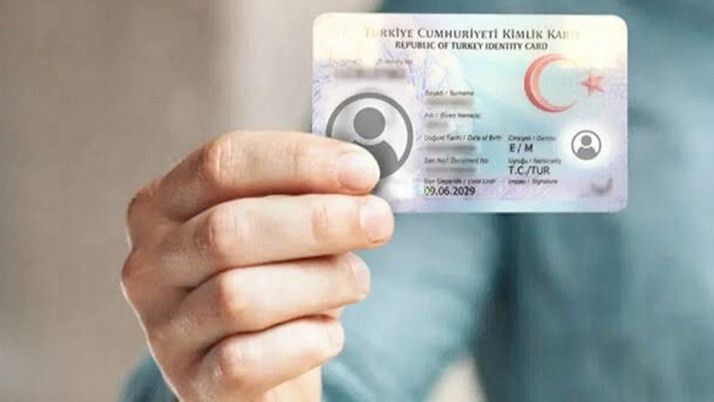 İletişim uzmanı Taner Akkuş'tan kimlik numarası uyarısı