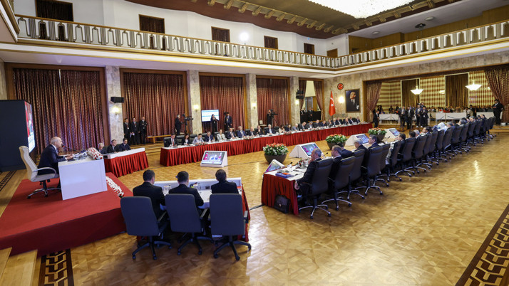 Terörsüz Türkiye Komisyonunun adı belli oldu! Salondaki Antorium çiçeğinin mesajı