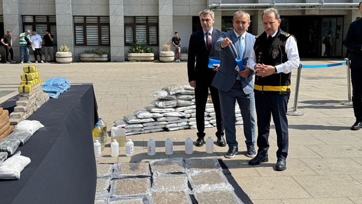 Hepsi İstanbul'da ele geçirildi, 20 zehir taciri tutuklandı! Selami Yıldız'dan açıklama