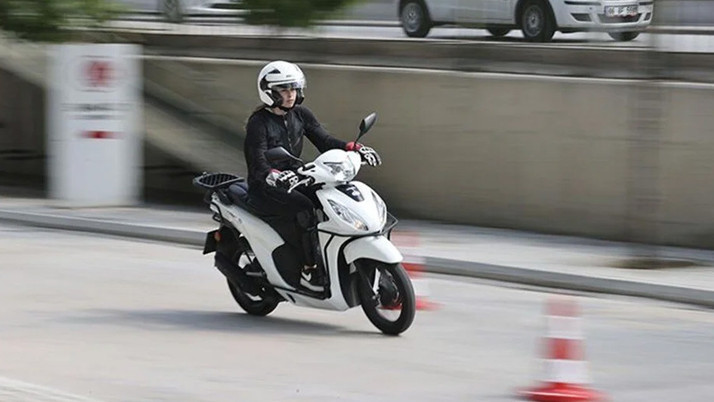 Motosiklette milyarlık usulsüzlük iddiası! Milyarlarca liralık zarar...