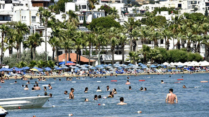 Bodrum'da yaz mevsimiyle birlikte nüfus 4 katına çıktı