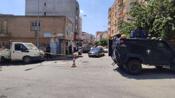 Şanlıurfa'da akraba kavgası! 1'i ağır 4 yaralı