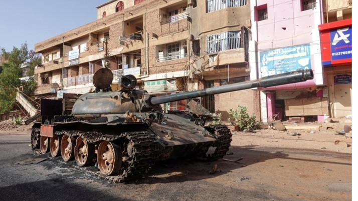 Sudan'da ordunun bir uçağı düşürdüğü iddiası