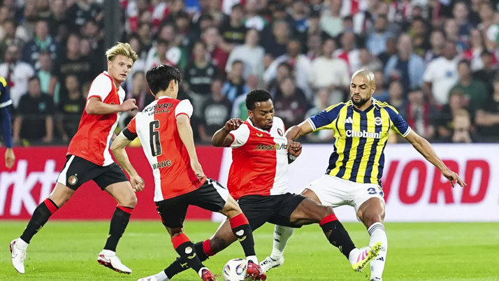 Fenerbahçe, UEFA Şampiyonlar Ligi 3. ön eleme turunda Feyenoord’u 5-2 mağlup etti