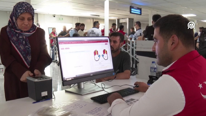 8 Aralık'tan bu yana kaç Suriyeli ülkesine döndü?