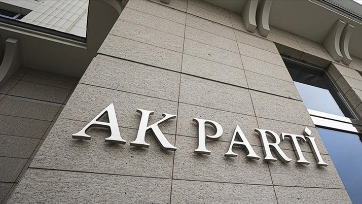 AK Parti'ye katılacak 9 belediye! İsmail Saymaz duyurdu