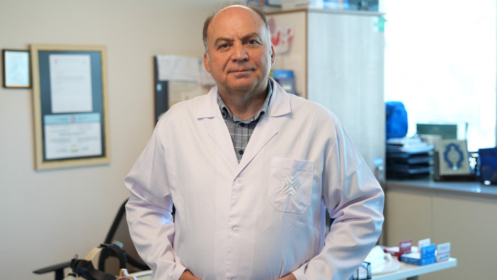 Gizli ilerliyor, geç belirti veriyor! Geniz kanseri belirtileri neler? Erkeklerde pik yaptı