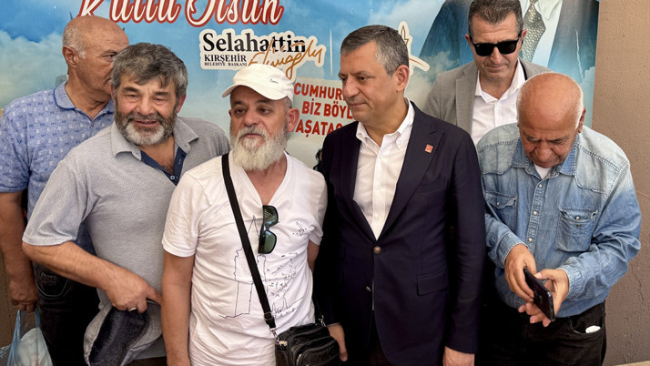 Özgür Özel: Ekonomiyi de en iyi şekilde yönetiriz