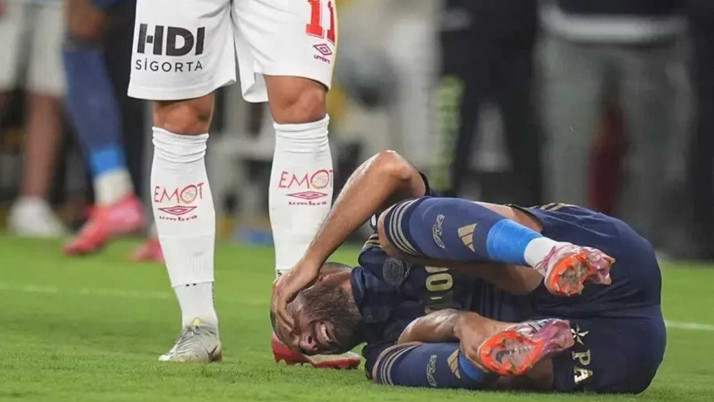 Fenerbahçe'de büyük şok! Sakatlık...
