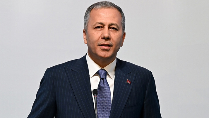 Marmara Depremi'nin 26'ncı yılı! Bakan Yerlikaya hayatını kaybedenleri andı