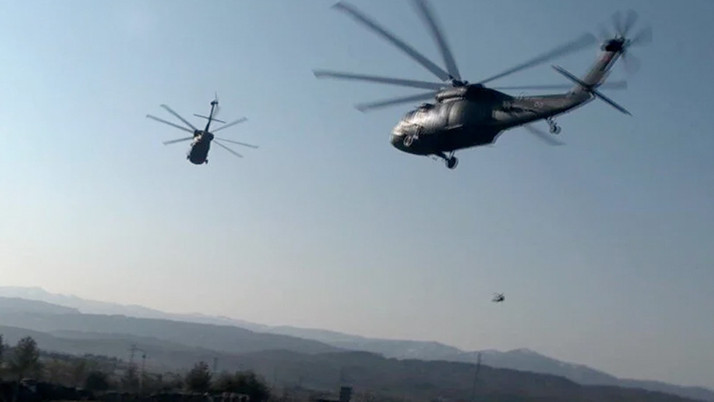 Uluslararası koalisyon güçlerinden İdlib'te hava indirme operasyonu