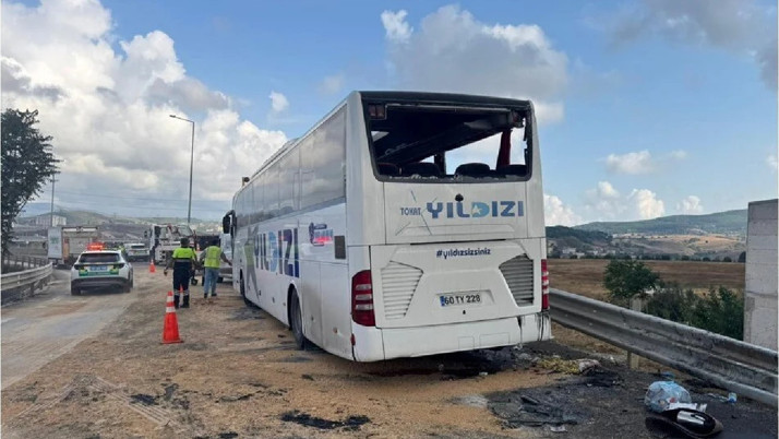Kuzey Marmara Otoyolu'nda kaza! Yaralanan 5 kişinin tedavisi sürüyor...