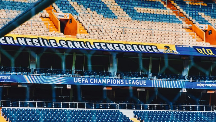 Kadıköy'de yıllar sonra Şampiyonlar Ligi müziği çalındı